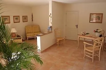 Hotel Les Cigales Allauch